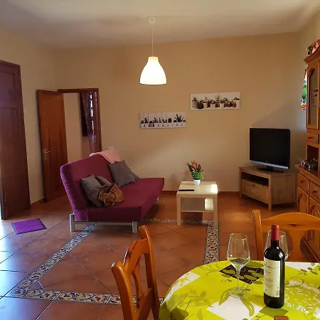 منزل ريفي Casa De Piedra Las Herreritas *